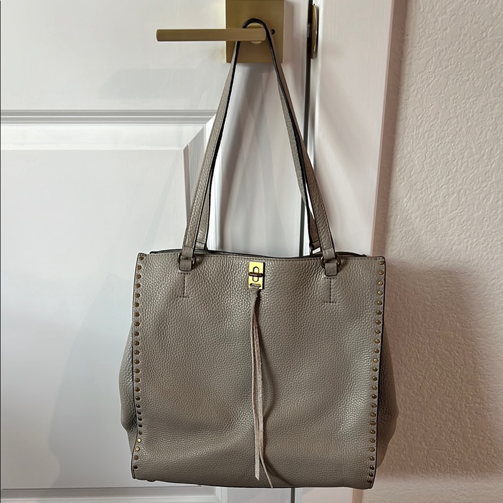 Rebeca Minkoff Gray pebbled leather shoulder Bag.